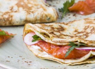 Cách làm bánh crepe mặn cho bữa sáng chất lượng vàng