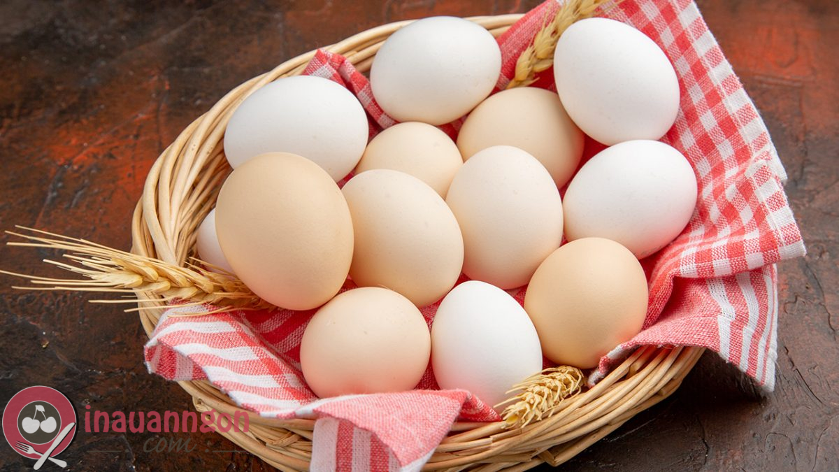 Chú ý chọn trứng mới để trứng chín đều, màu đẹp