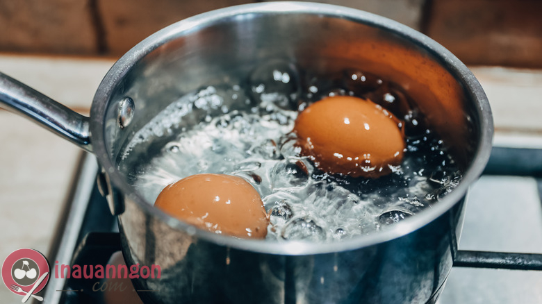 Luộc trứng lòng đào thông thường mất 5 - 6 phút
