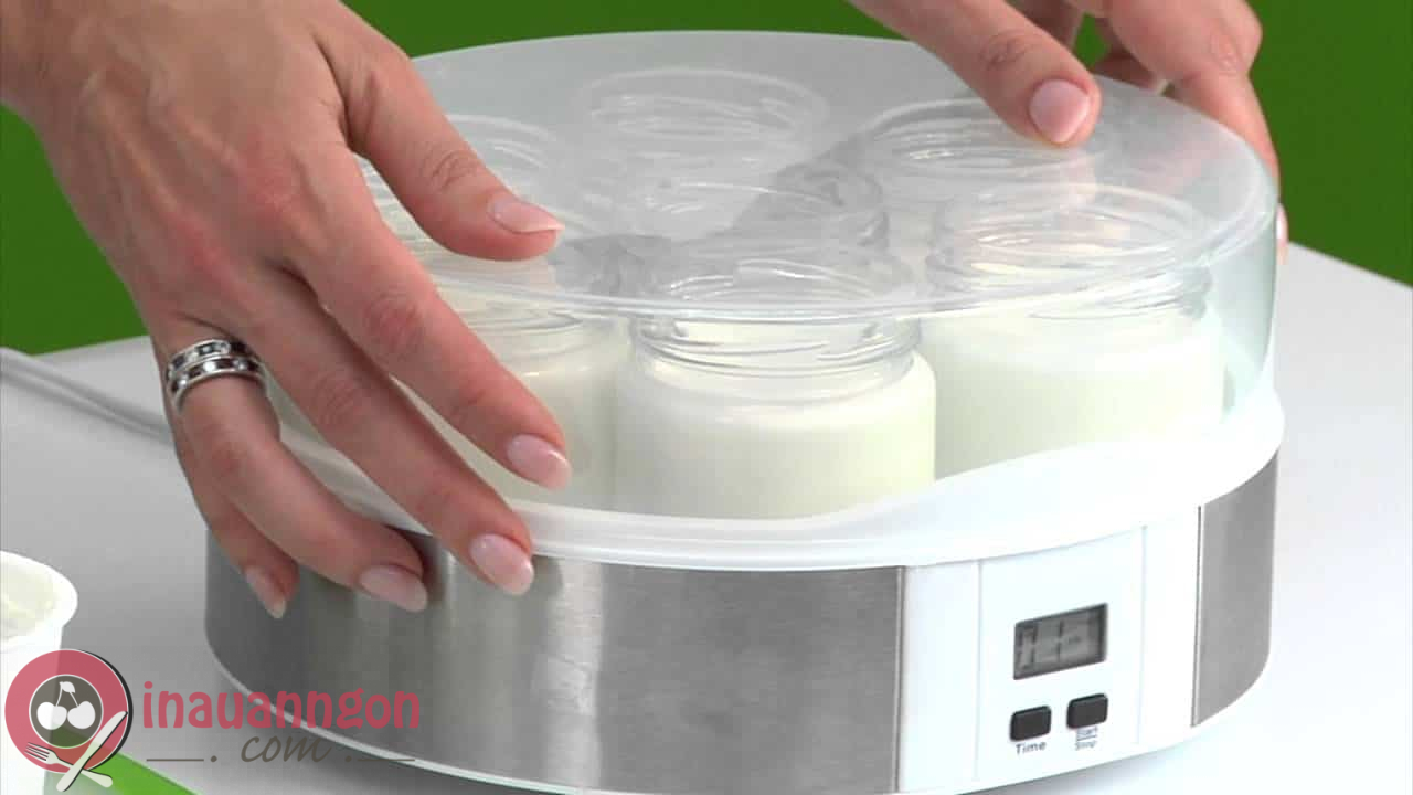 Ủ sữa chua bằng máy dễ dàng lại vệ sinh, an toàn
