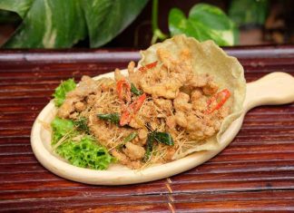 Bí quyết làm gà rang muối thơm ngon chuẩn nhà hàng ai cũng mê