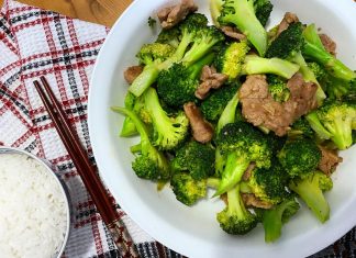 Súp lơ xào thịt lợn dễ làm, ăn lại ngon miệng