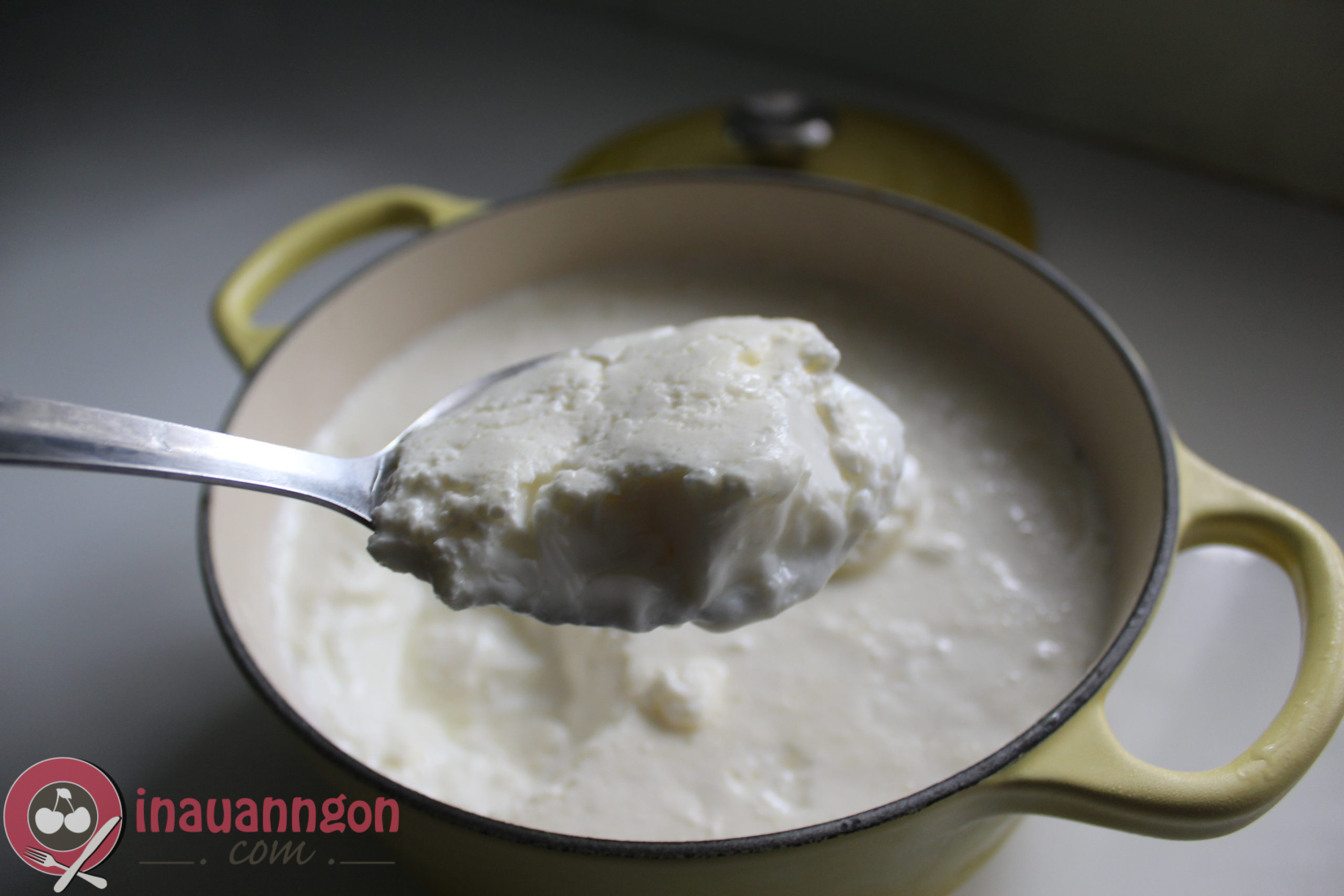 Cách làm sữa chua không bị dăm đá dẻo mịn phụ thuộc vào nhiệt độ khi ủ sữa chua