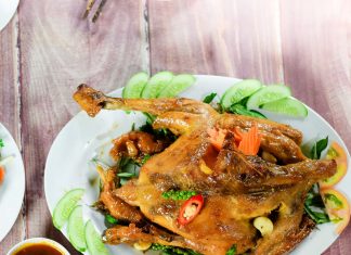 Công thức làm gà hấp nước mắm nhĩ ăn ngon hết sẩy