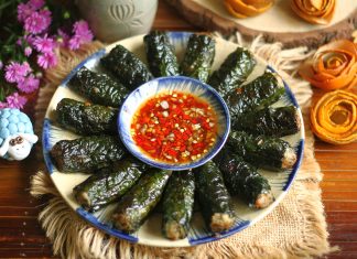 Chiêu đãi cả gia đình với món thịt heo nướng lá lốt đậm đà