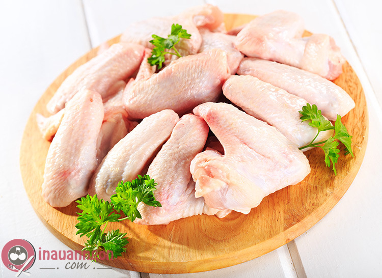 Chọn cánh gà tươi ngon, không hư hỏng giúp món ăn thêm hấp dẫn