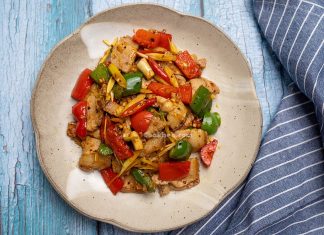 Công thức chế biến thịt heo xào ớt chuông cực nhanh mà ngon